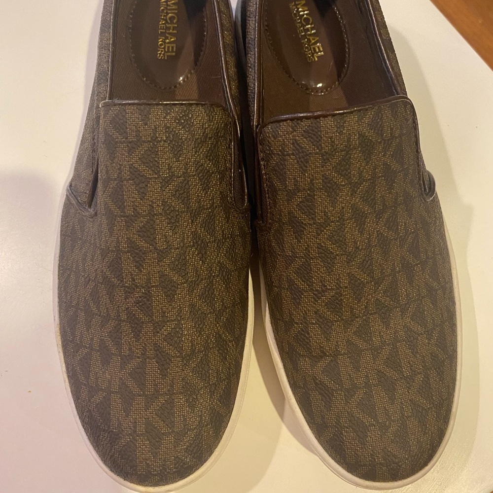 Michael kors slip on shoes
